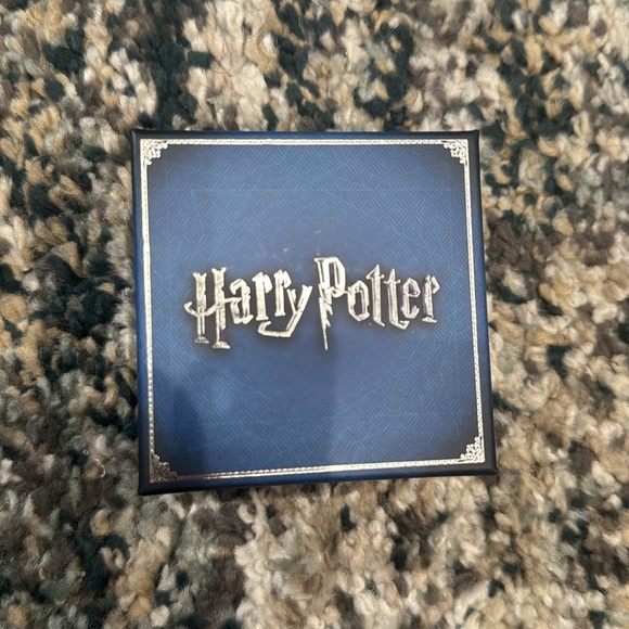 Harry Potter Pin - Picture 2 of 3